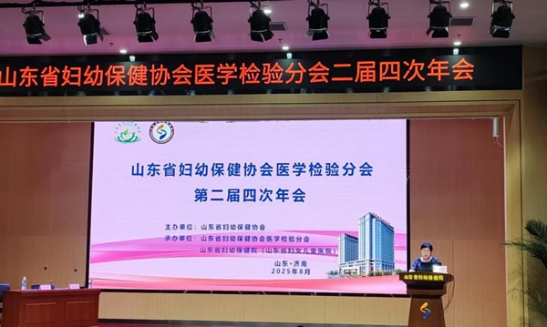 李燕_副本.jpg